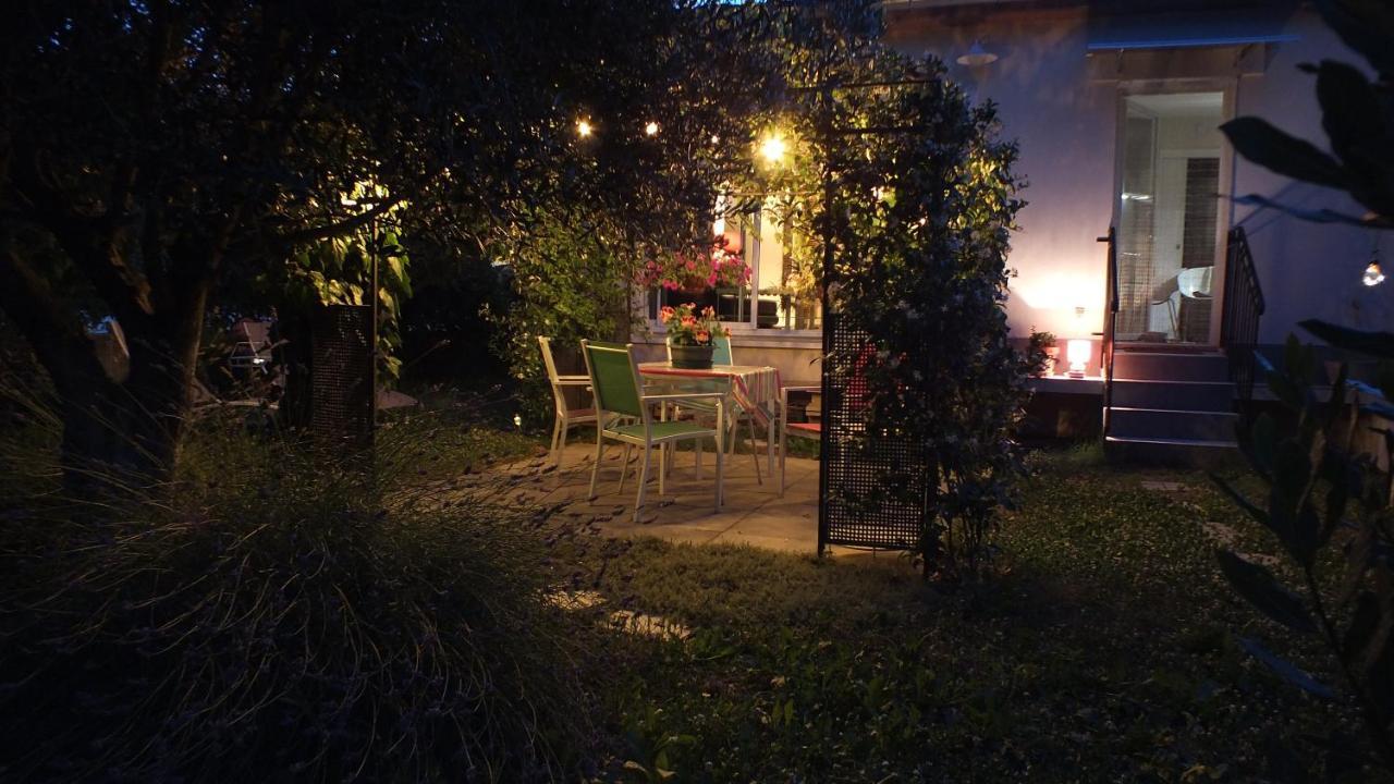 Morieres-les-Avignon La Maison Sous L'Olivierヴィラ エクステリア 写真